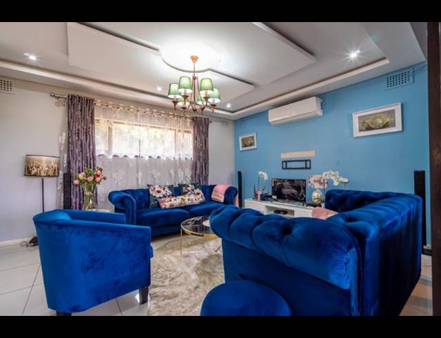 3 BEDROOM HOUSE FOR SALE IN BLUFF